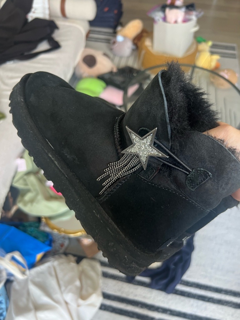 UGG Y2K Black Suede w Silver Star Charm Booties Snow Boots – Size 8 - Picture 2 of 6